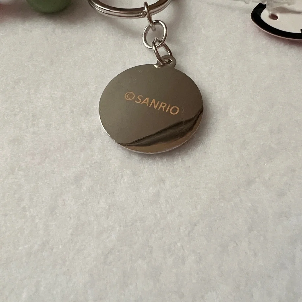 Sanrio Hello Kitty Key Ring Keychain Fob Cat Kitty Head Fringe Enamel
